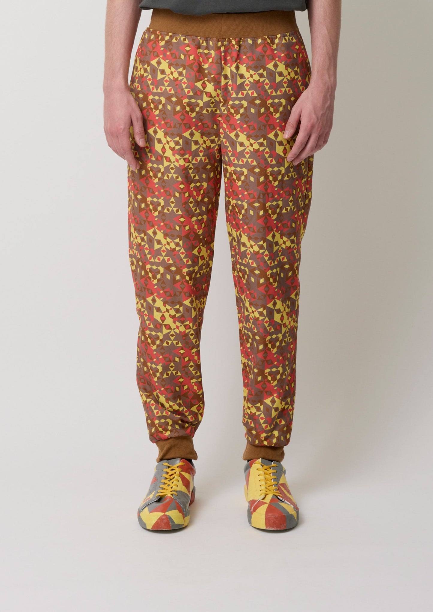 Laclos Paris, scandinavian, scandinavian pattern,menswear, geometric pattern, art-deco, fashion, paris, fashion week, casualwear, streetwear, sweatpants