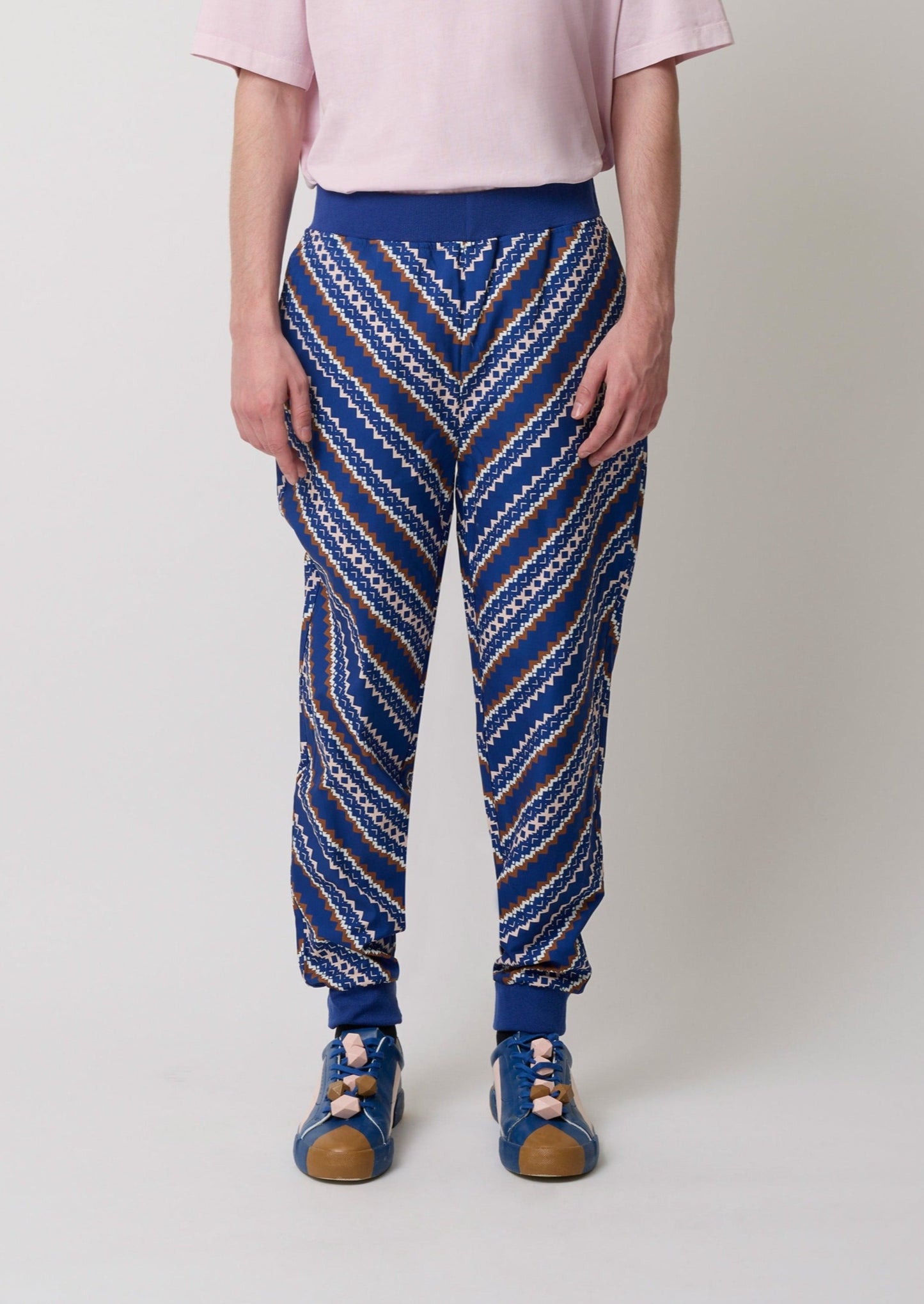 Laclos Paris, Menswear, geometric pattern, pattern, fashion, paris, fashion week, casualwear, streetwear, pants, jacket