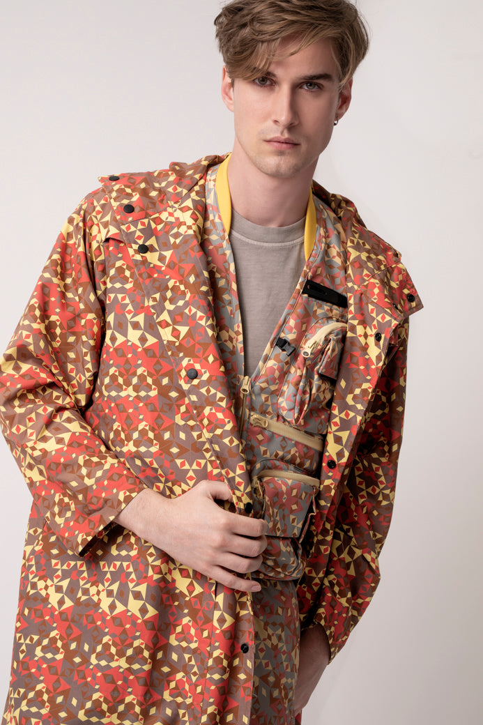 Long coat in Scandinavian pattern with hood