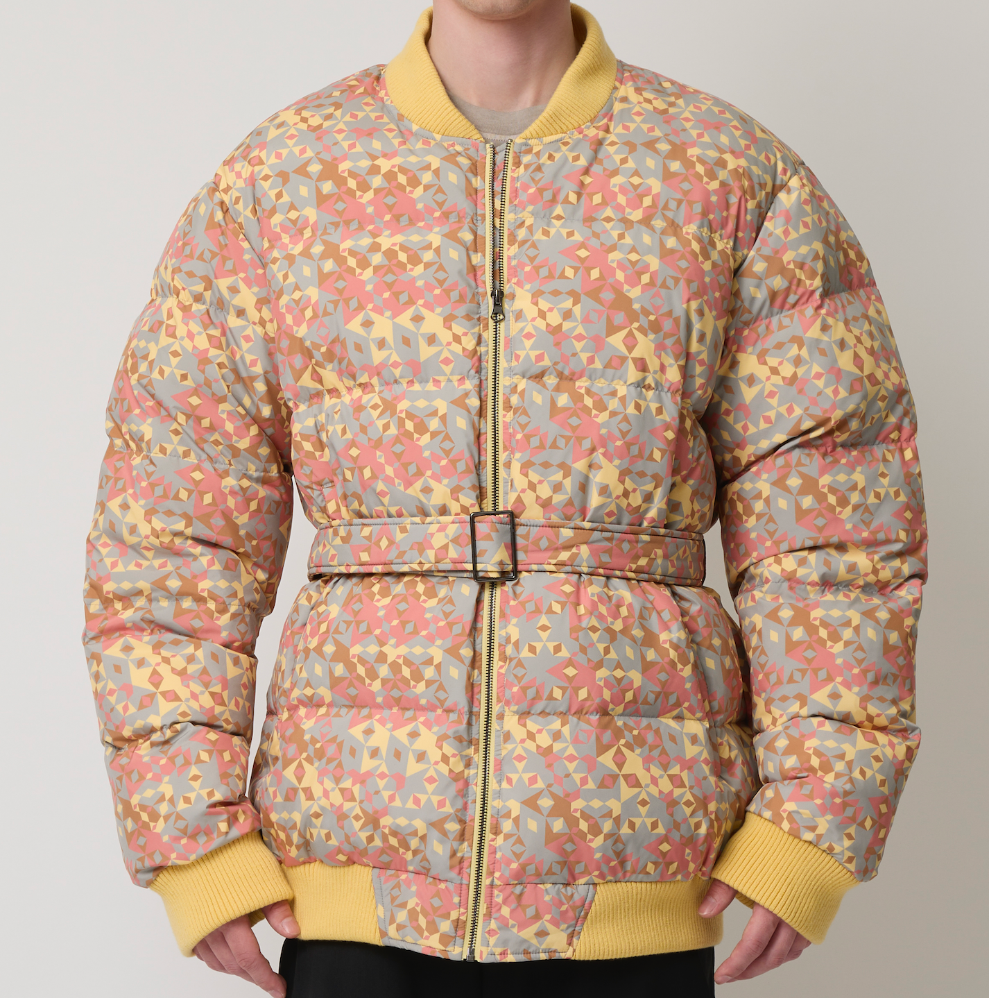Laclos Paris, scandinavian, scandinavian pattern,menswear, geometric pattern, art-deco, fashion, paris, fashion week, casualwear, streetwear, puffer jacket, jacket, jacket with belt