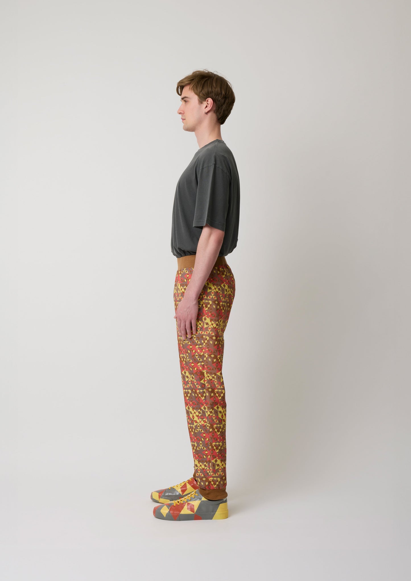 Laclos Paris, scandinavian, scandinavian pattern,menswear, geometric pattern, art-deco, fashion, paris, fashion week, casualwear, streetwear, sweatpants