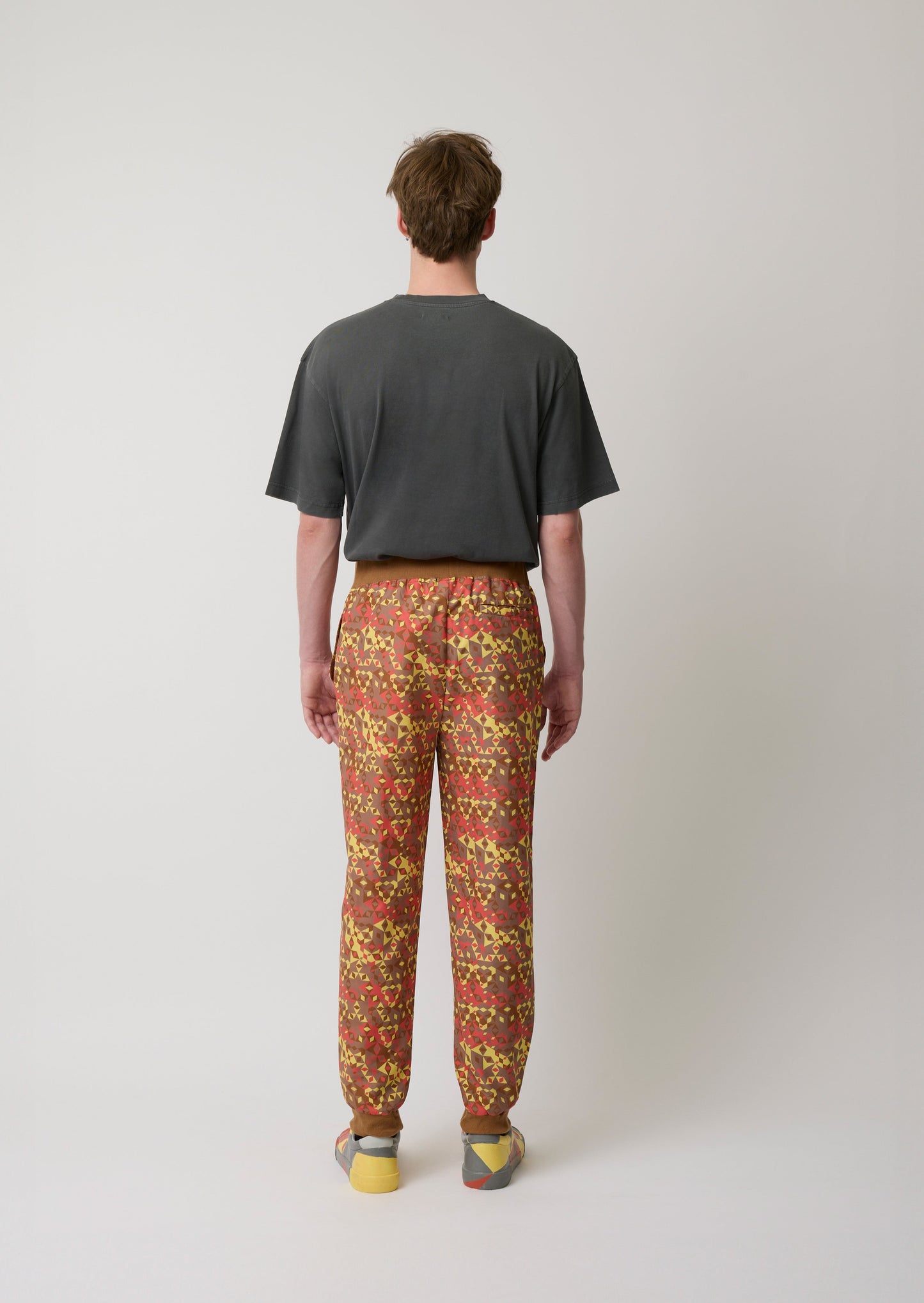 Laclos Paris, scandinavian, scandinavian pattern,menswear, geometric pattern, art-deco, fashion, paris, fashion week, casualwear, streetwear, sweatpants