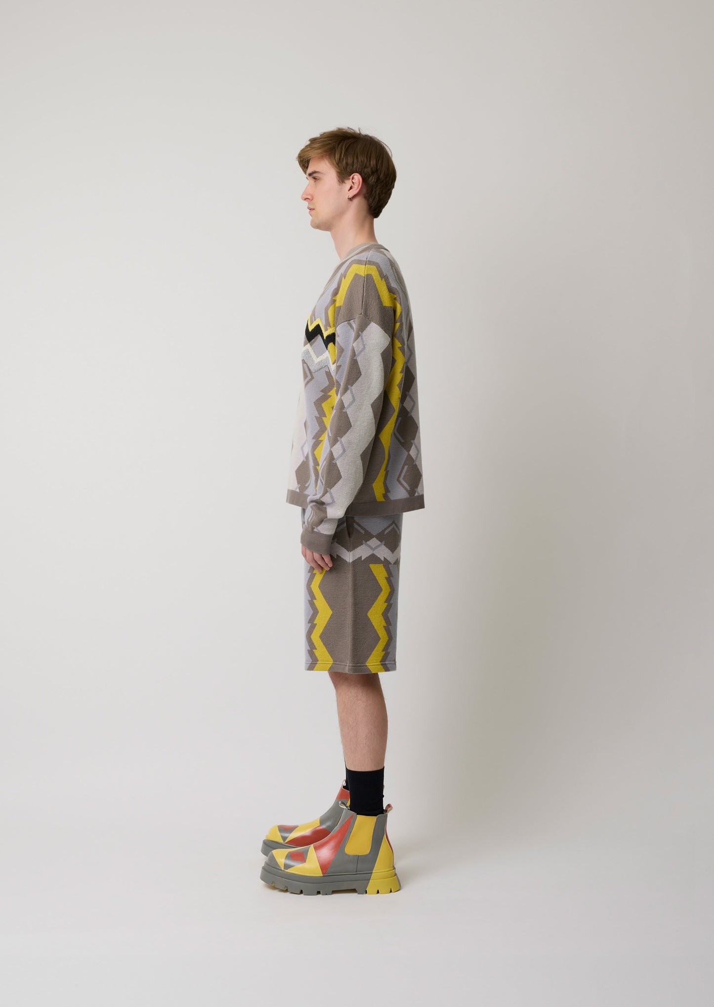 Laclos Paris, menswear, geometric pattern, art-deco, fashion, paris, fashion week, casualwear, streetwear, sweater, geometric, jacquard, bead embroidery