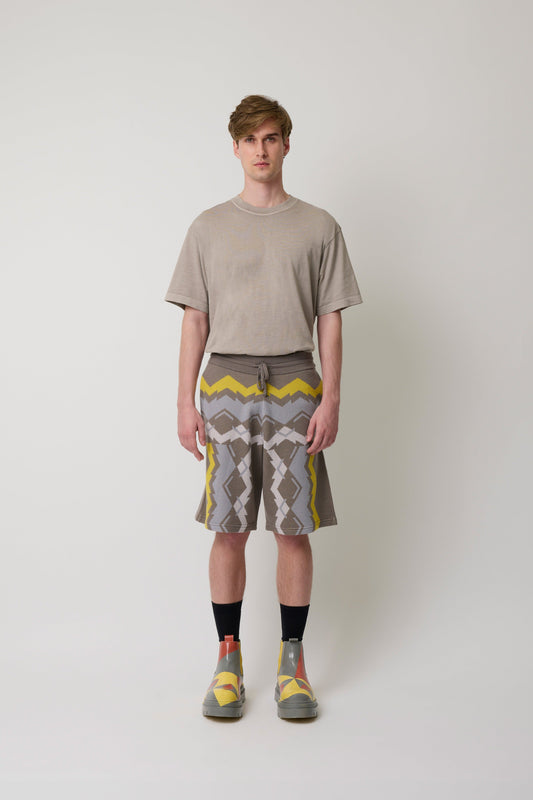 Laclos Paris, Menswear, geomteric pattern, jacquard, geometric jacquard,art-deco, fashion, paris, fashion week, casualwear, streetwear, shorts