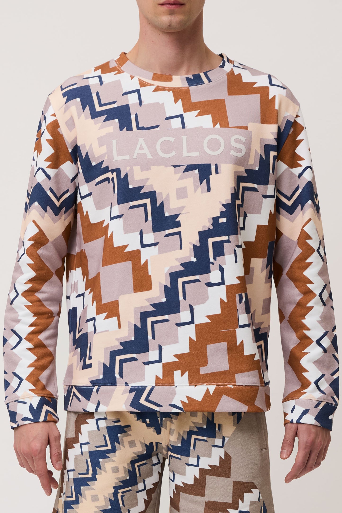 Scadi Elements Elaborate Front Logo Sweatshirt