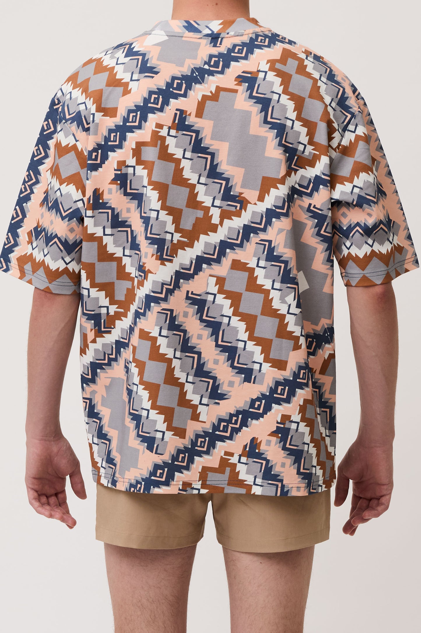 Scadi Elements Elaborate Short Sleeve T-shirt