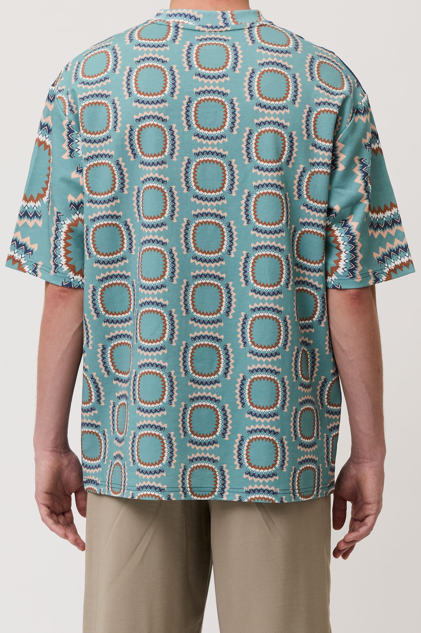 Retro Scadi Drop Cap Short Sleeve T-shirt