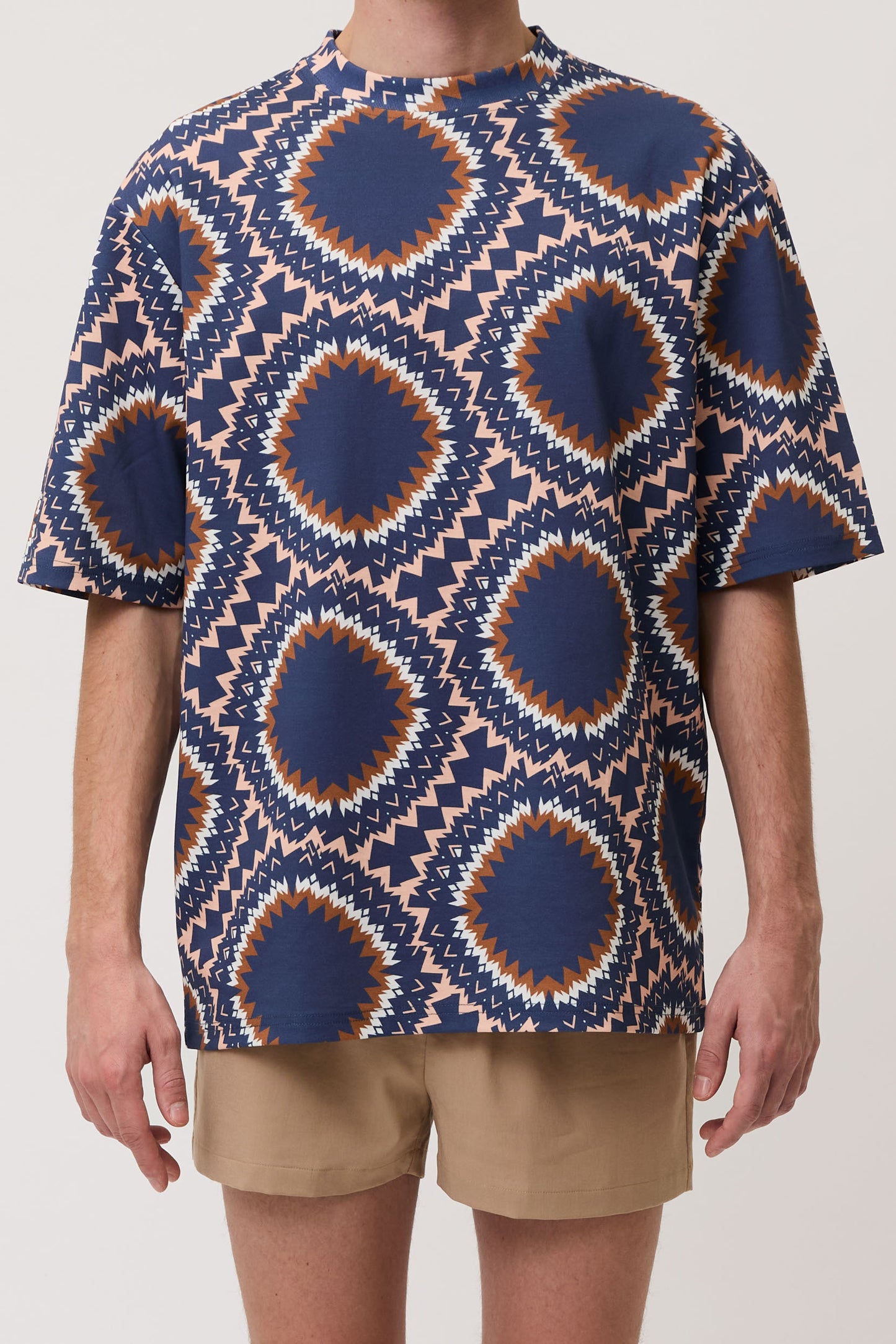 Retro Scadi Ethnic Short Sleeve T-shirt